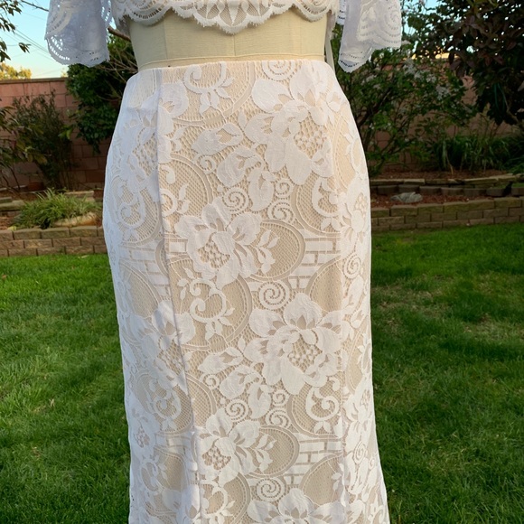 2 pcs Formal or Wedding Dress, Prom, Informal - Picture 6 of 7